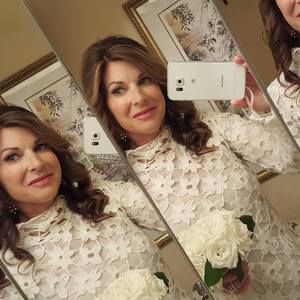 Meet your Posher, Suzanne